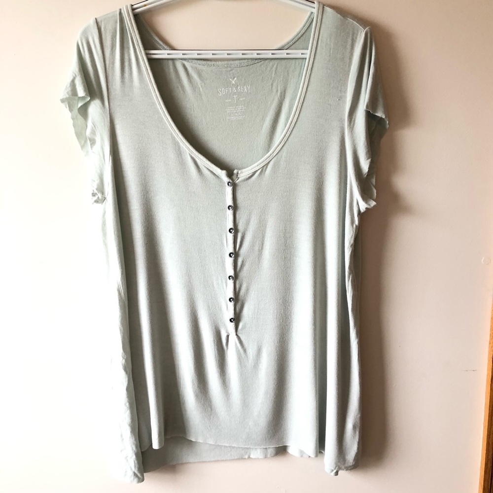 American Eagle soft and sexy tee mint color sz L